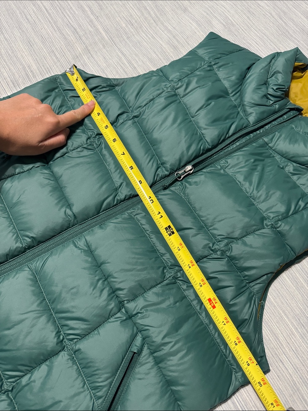 REI Co-op 650 Down Vest Womens Large Teal Green Mustard Yellow Puffer Full Zip - Picture 3 of 14